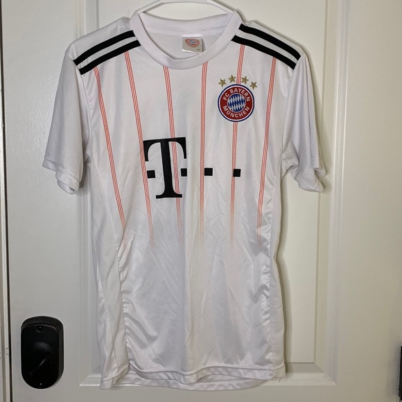 Other - Men’s Bayern Munich soccer jersey